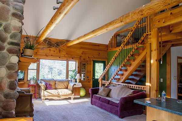 People in a luxury cabin lodging in Wisconsin Dells, WI People in a luxury cabin lodging in Wisconsin Dells, WI
